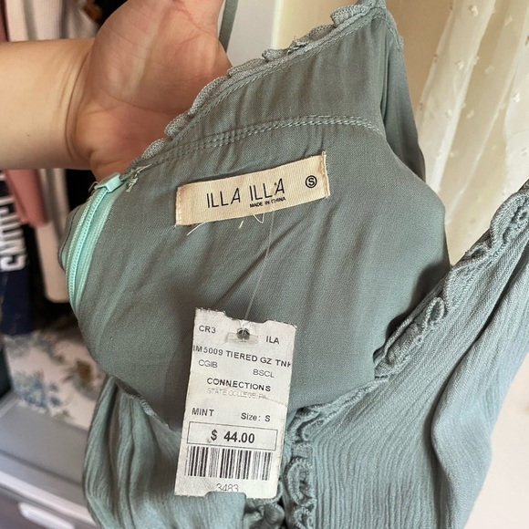 Blue flowy mini dress - Picture 3 of 3